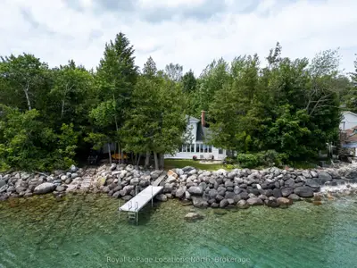 Detached in Meaford
