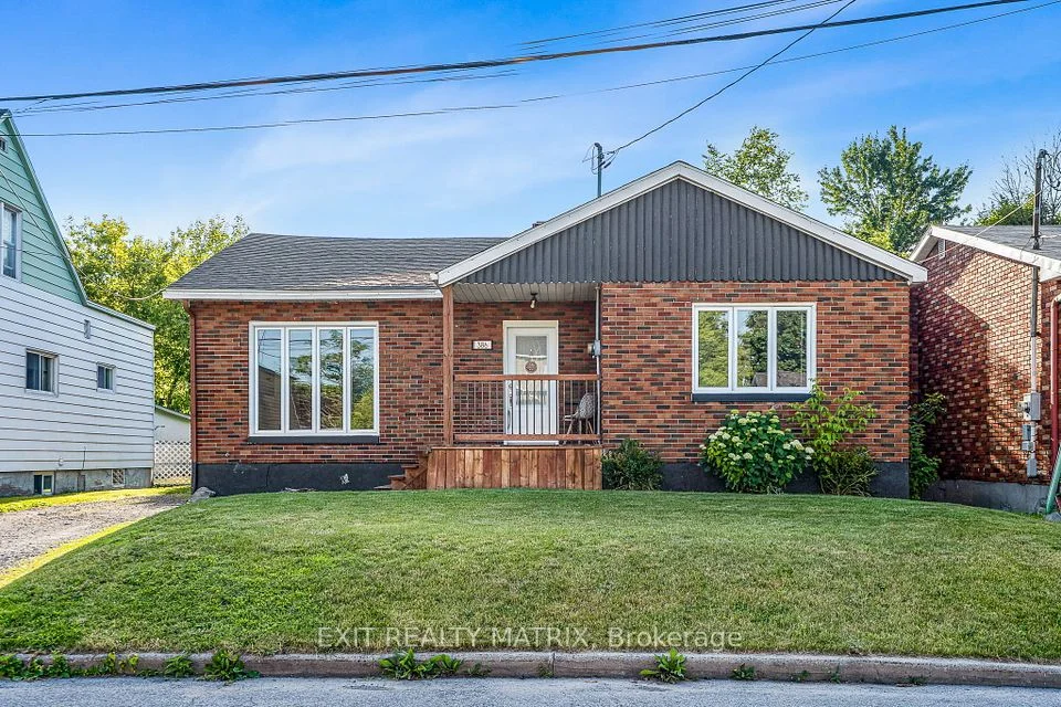 386 Gordon Street, Hawkesbury, ON K6A 1S7