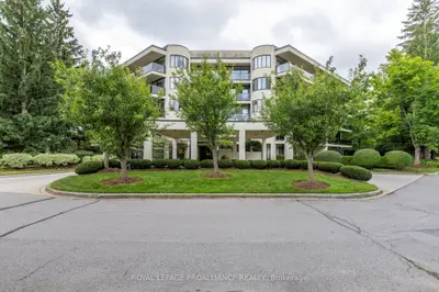 Condo Apartment in Peterborough