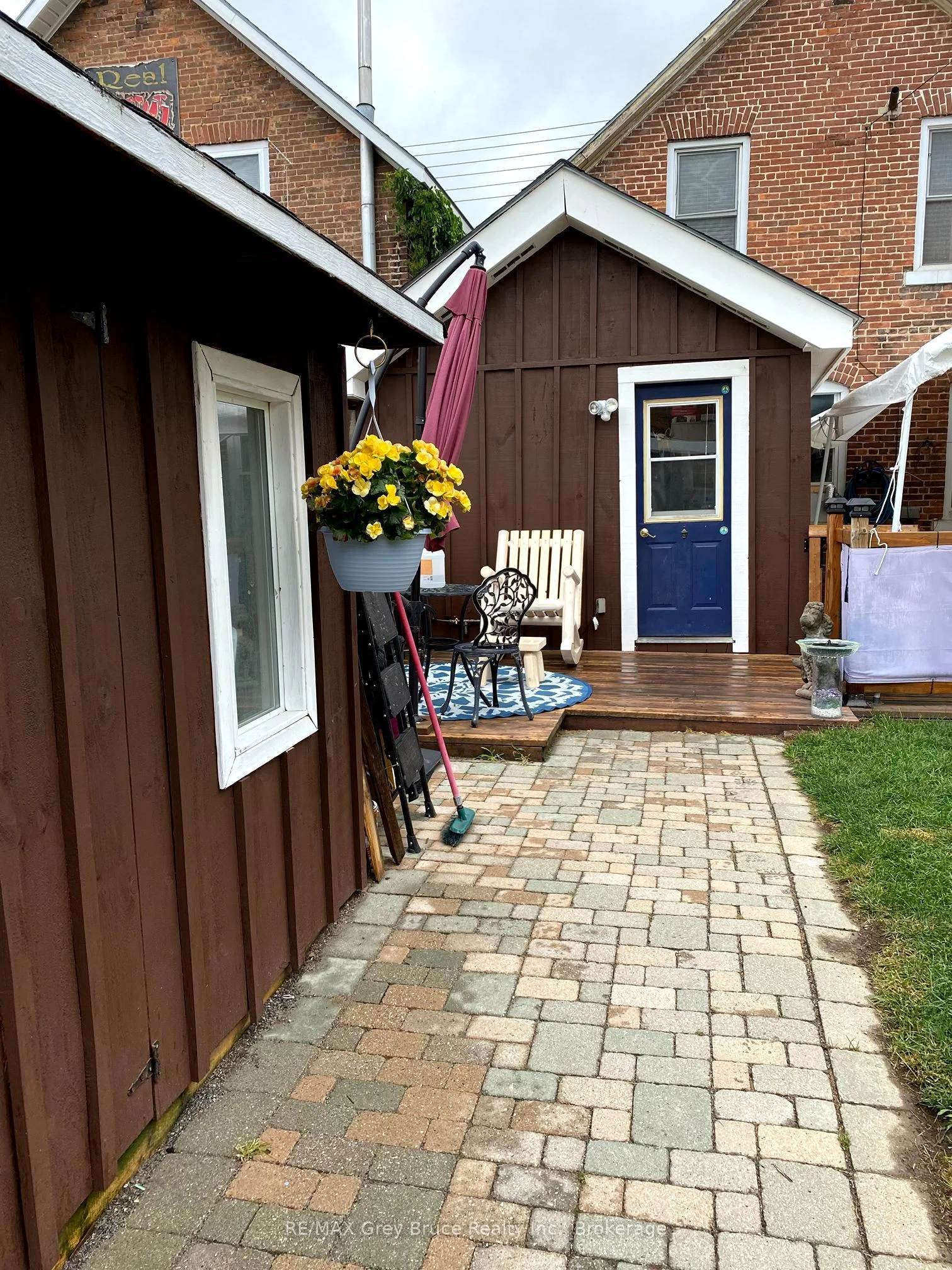 1085 3rd Avenue E, Owen Sound, ON N4K 2L1