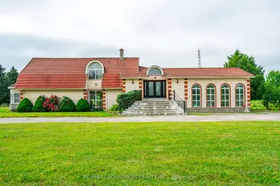 Detached in Hamilton