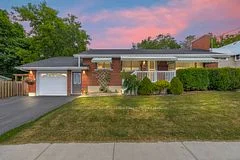 73 Water Street W, Greater Napanee, ON K7R 1V6