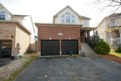 Detached in Cambridge