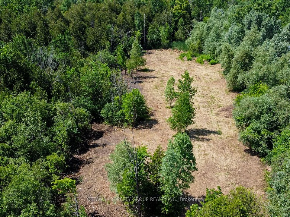 1578 RAMAR Way, Greely - Metcalfe - Osgoode - Vernon and Area, ON K0A 2P0