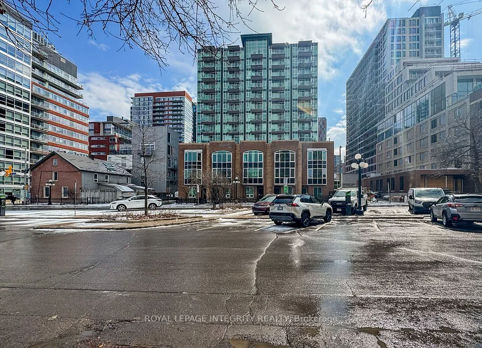 134 York Street 1203, Lower Town - Sandy Hill, On K1n 1k8