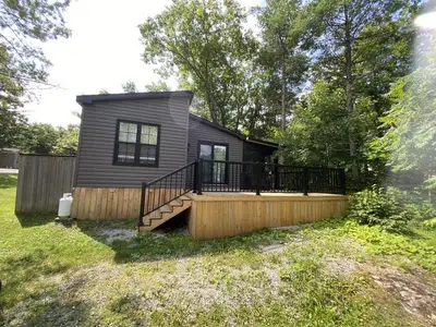 MobileTrailer in Gravenhurst