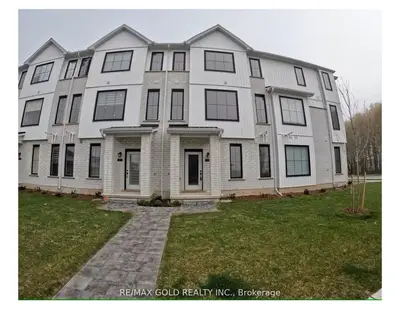 Condo Townhouse in London North