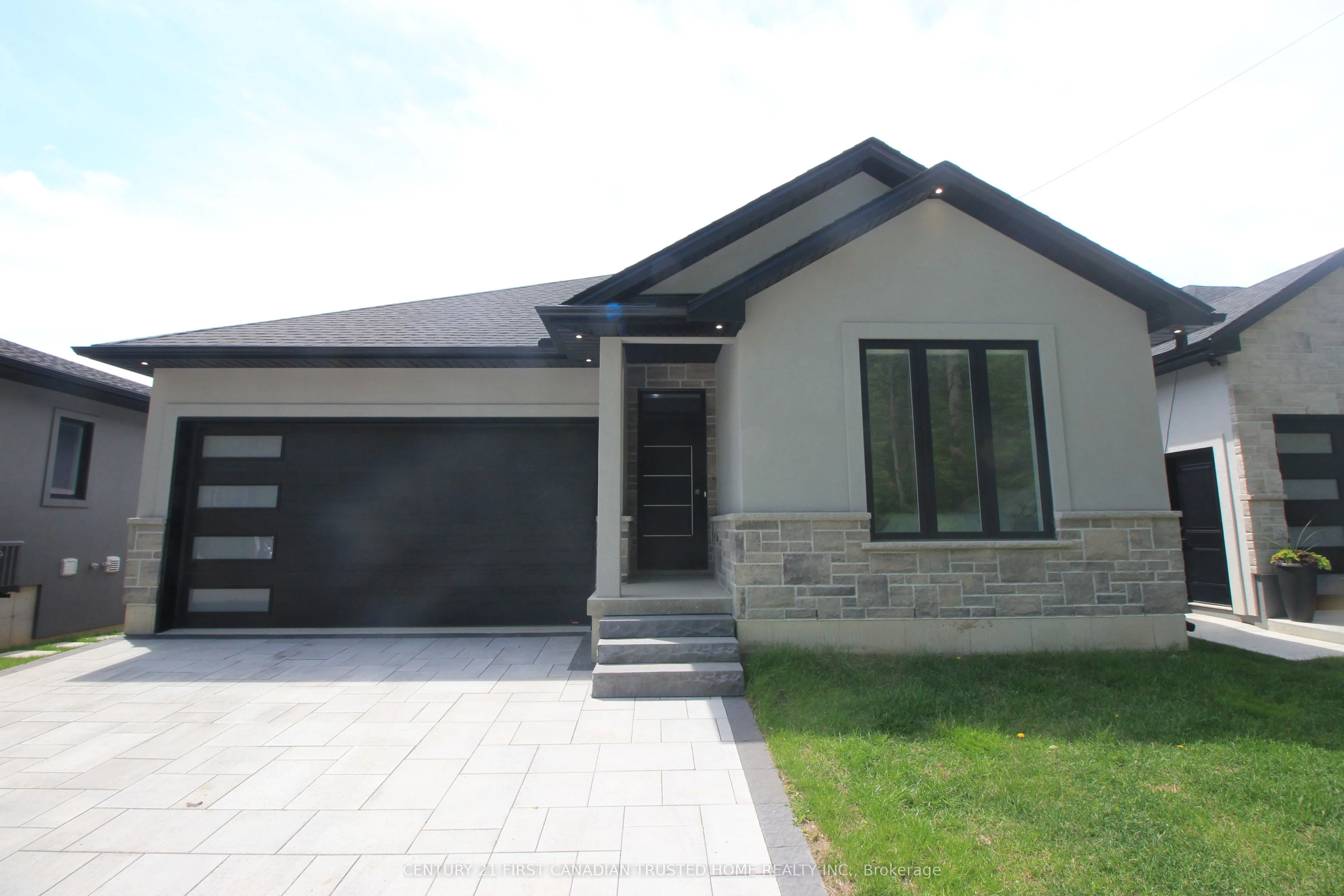 5 John Pound Road 20, Tillsonburg, On N4g 5x3