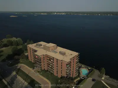Condo Apartment in Brockville