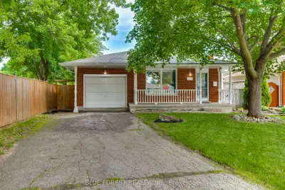 Detached in London South
