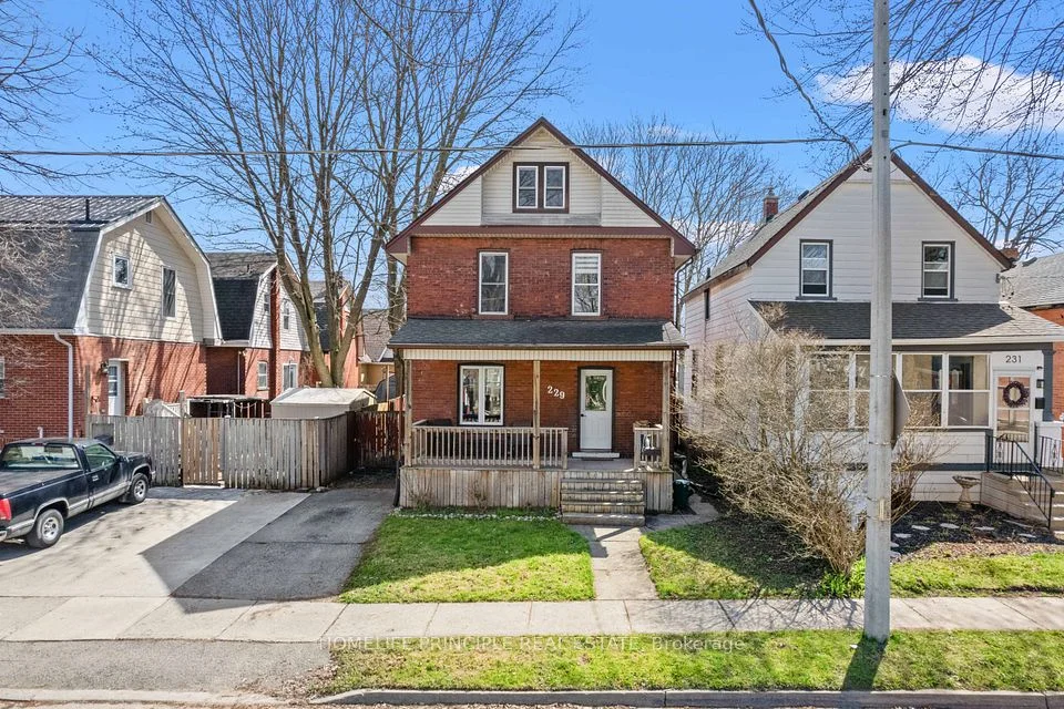 229 Nile Street, Stratford, On N5a 4g1