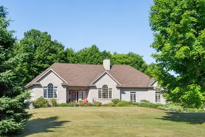 Detached in Constance Bay - Dunrobin - Kilmaurs - Woodlawn