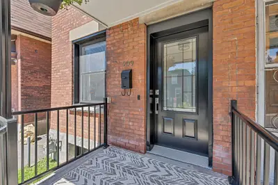 Semi-Detached in Dows Lake - Civic Hospital and Area