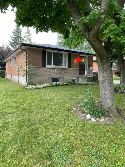 Detached in Waterloo