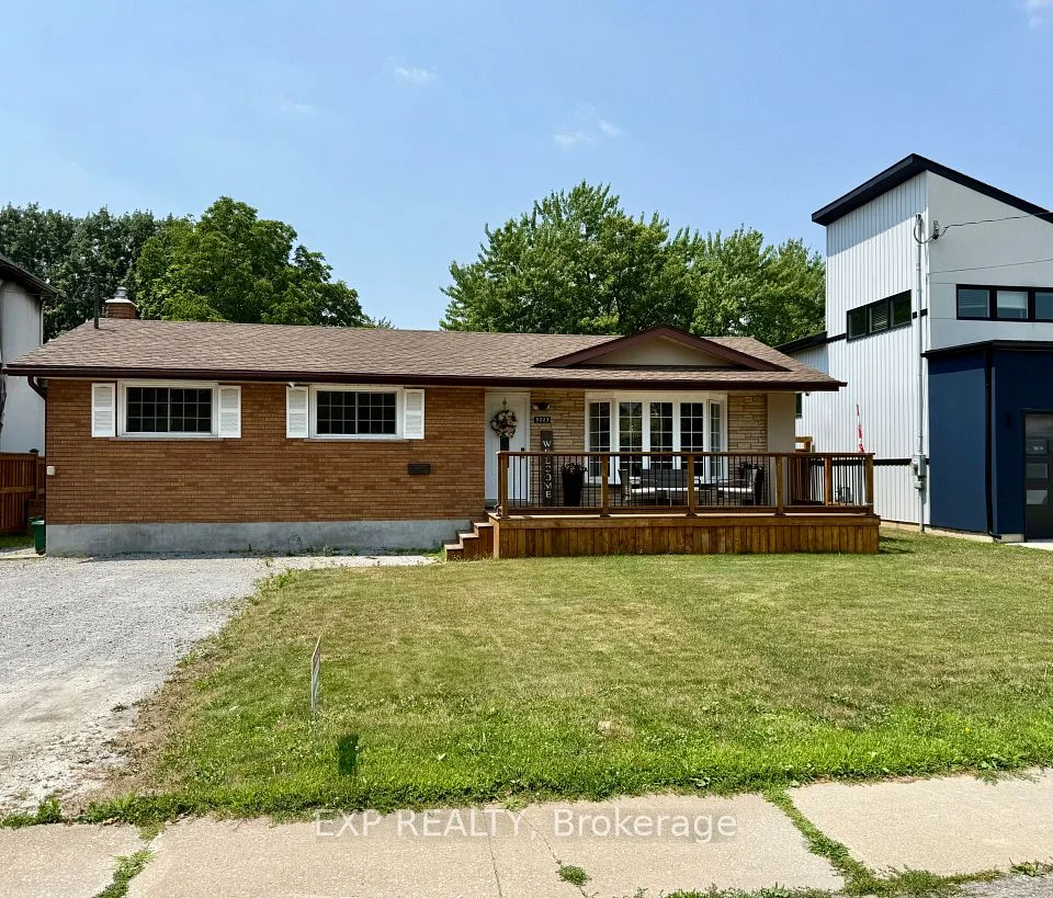 3223 Dorchester Road, Niagara Falls, ON L2J 2Z9