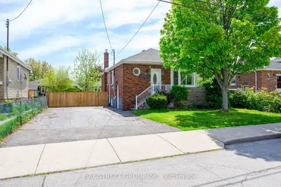 Detached in Hamilton