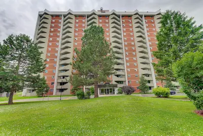 Condo Apartment in London South