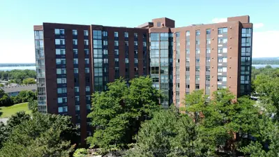 Condo Apartment in Britannia Heights - Queensway Terrace N and Area