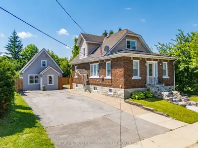 Duplex in Niagara Falls