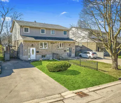 Semi-Detached in Brantford