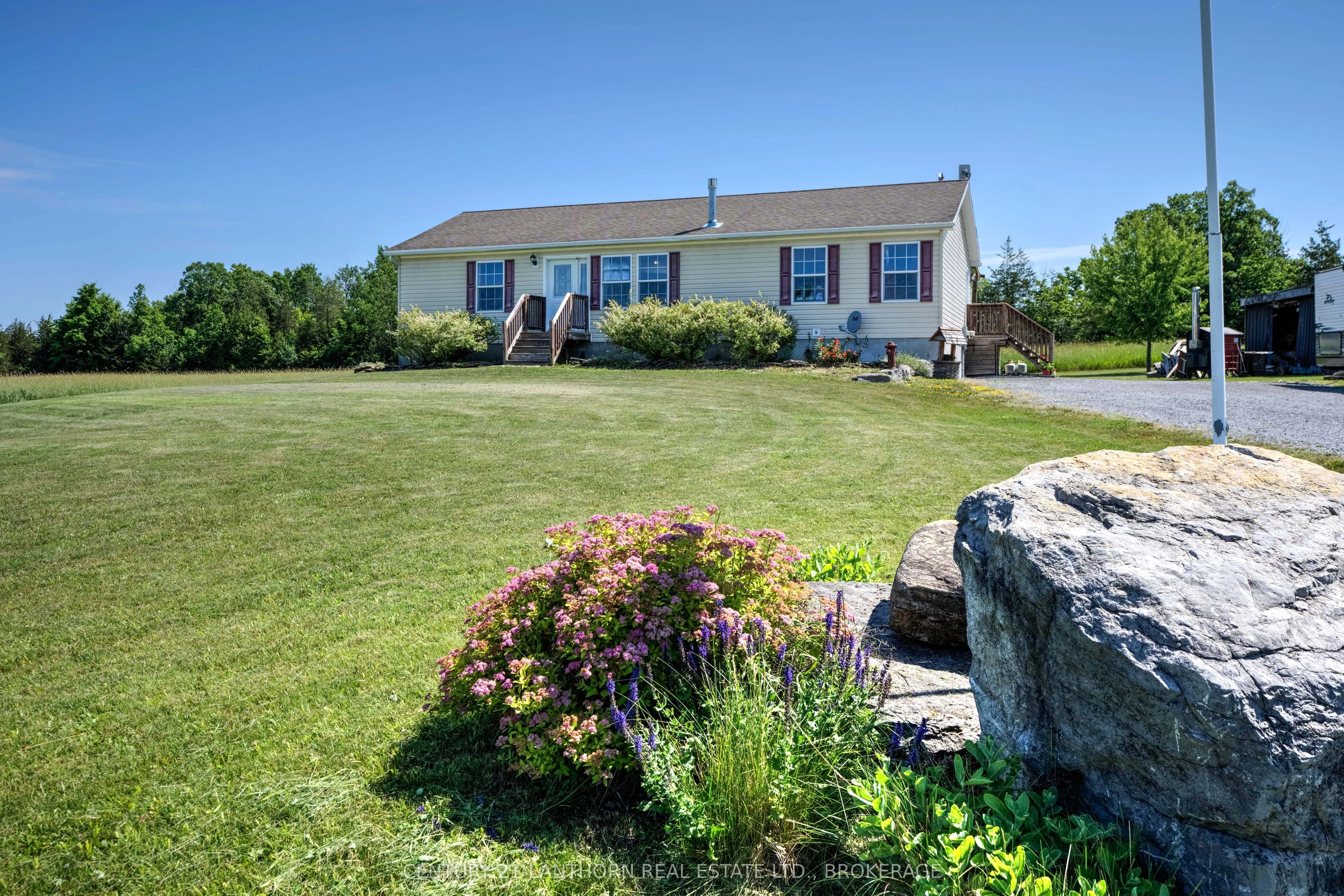 1043 County Road 12 Road, Greater Napanee, ON K0K 2W0