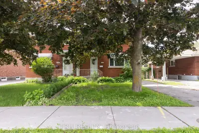 1152 Woodroffe Avenue, Parkway Park - Queensway Terrace S and Area, ON K2C 2T1