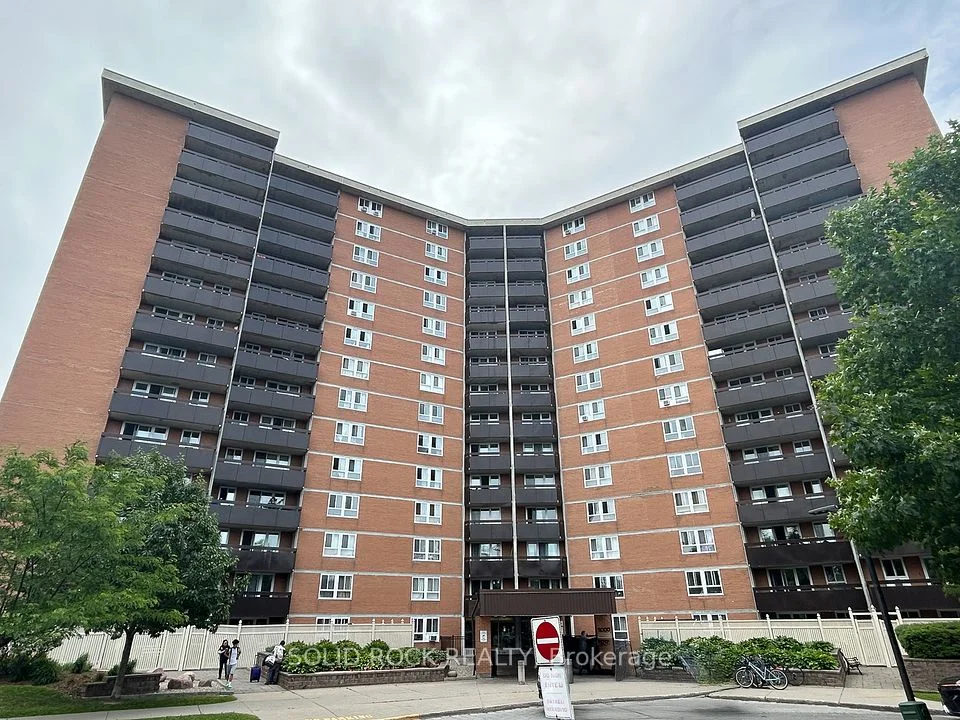 2000 Jasmine Crescent 315, Beacon Hill North - South and Area, ON K1J 8K4