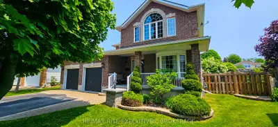 Detached in Kingston