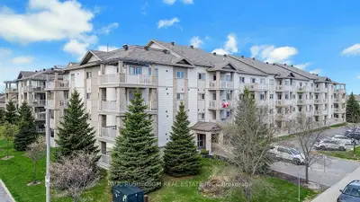 Condo Apartment in Orleans - Cumberland and Area