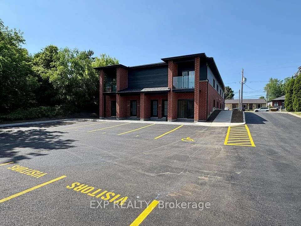 897 Laurier Street 204, Clarence-Rockland, ON K4K 1E3
