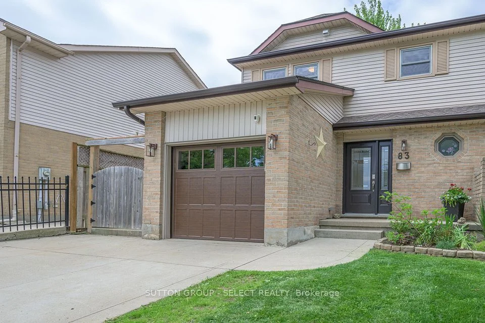 83 Erica Crescent, London South, ON N6E 3P5