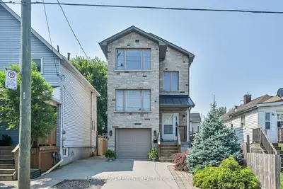 Detached in Hamilton