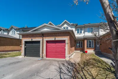 Att/Row/Townhouse in Orleans - Cumberland and Area