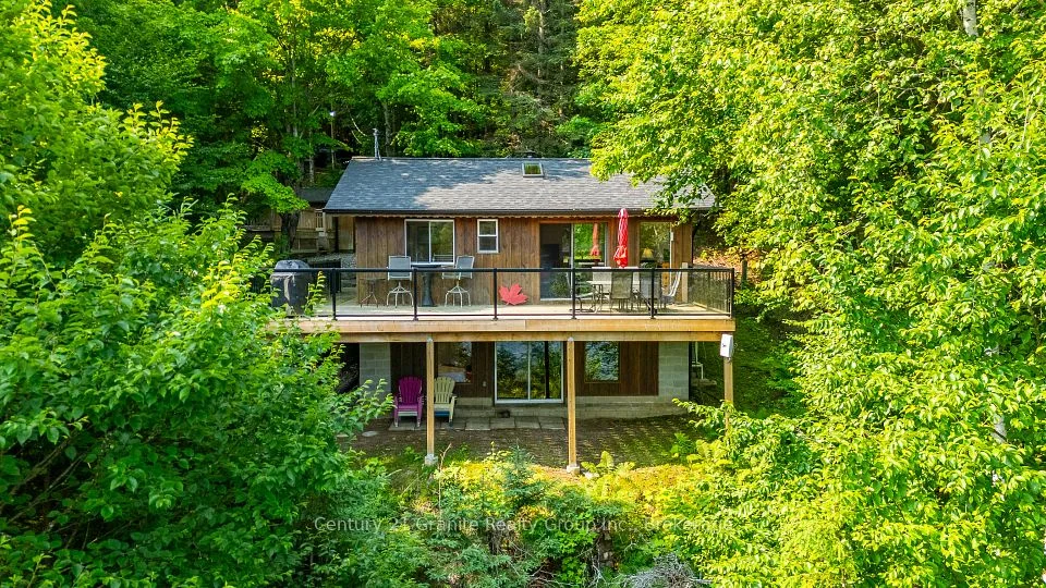 1225 Rowbotham Lane, Highlands East, ON K0L 2Y0