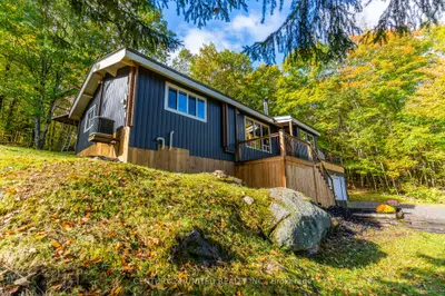 Detached in Algonquin Highlands