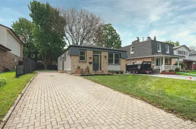 Detached in Waterloo