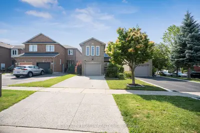 Semi-Detached in Hamilton