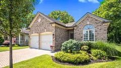 681 Commissioners Road W 5, London South, ON N6K 4T9