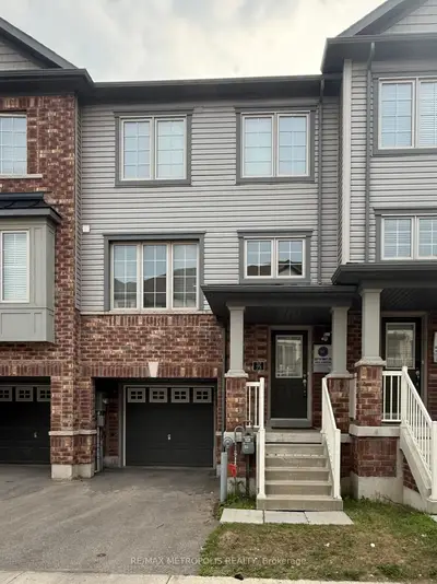 Att/Row/Townhouse in Cambridge