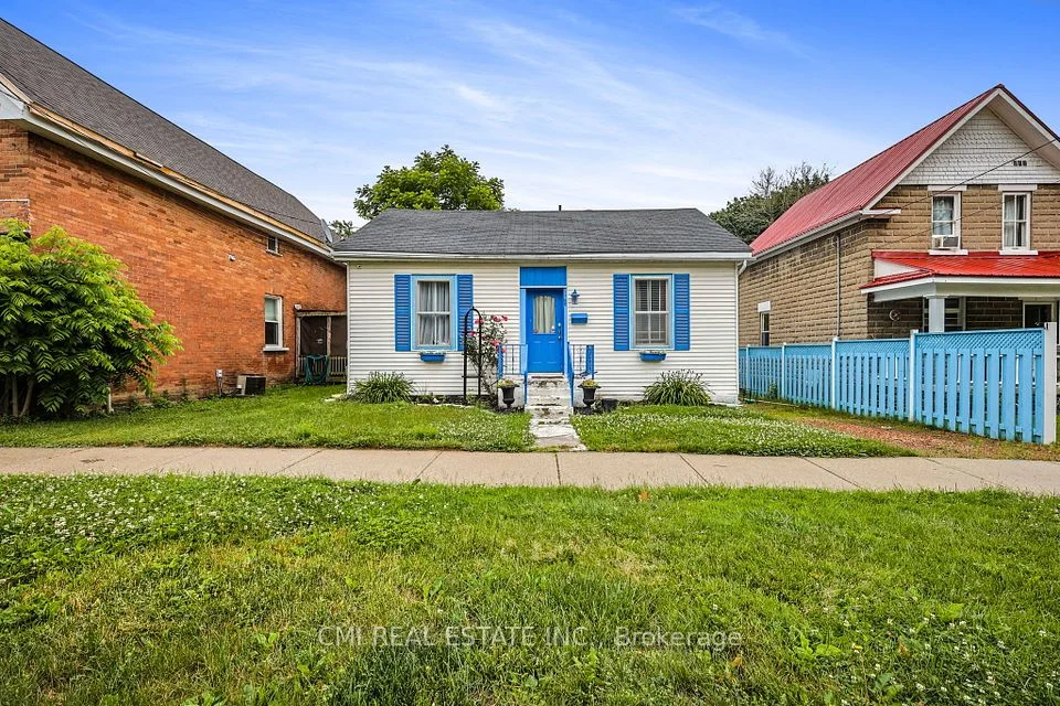 1785 4th Avenue W, Owen Sound, ON N4K 4X7