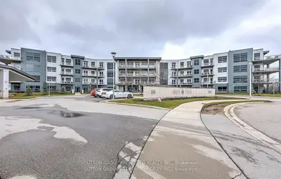 Condo Apartment in London North
