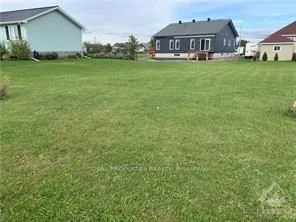 134 Elizabeth Drive, North Dundas, On K0c 1h0