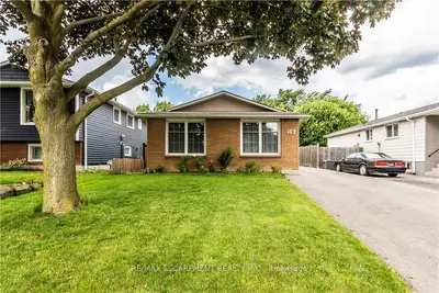 Detached in Hamilton