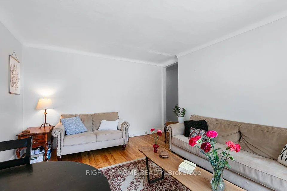 396 MacKay Street 2, New Edinburgh - Lindenlea, ON K1M 2C4