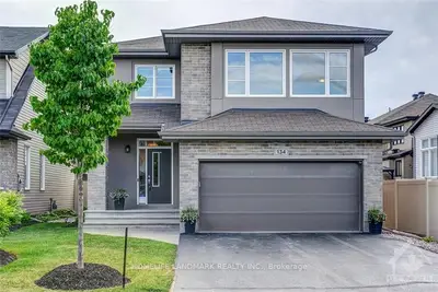Detached in Kanata