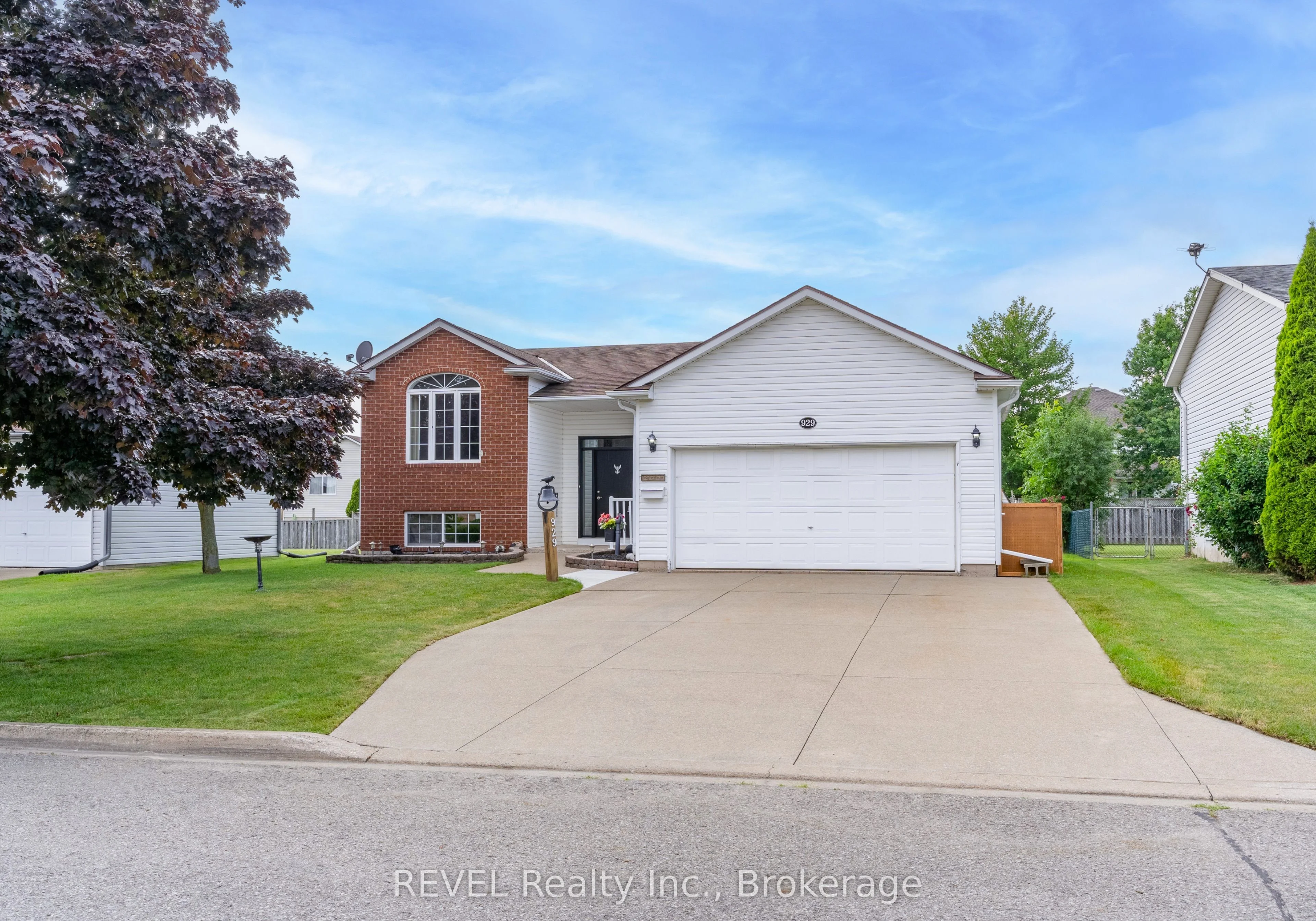 929 COLETTE Road, Fort Erie, ON L2A 6G7