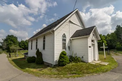 Detached in Algonquin Highlands