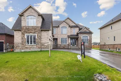 Detached in Otonabee-South Monaghan