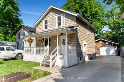 Detached in Guelph