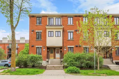 Condo Townhouse in Manor Park - Cardinal Glen and Area